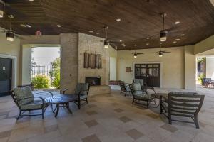 Apartments-in-Northwest-Houston-Texas-Covered-Patio-with-Fireplace
